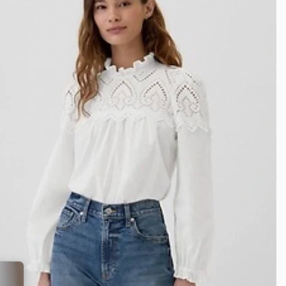 Gap eyelet neckline blouse cotton XL new with tags